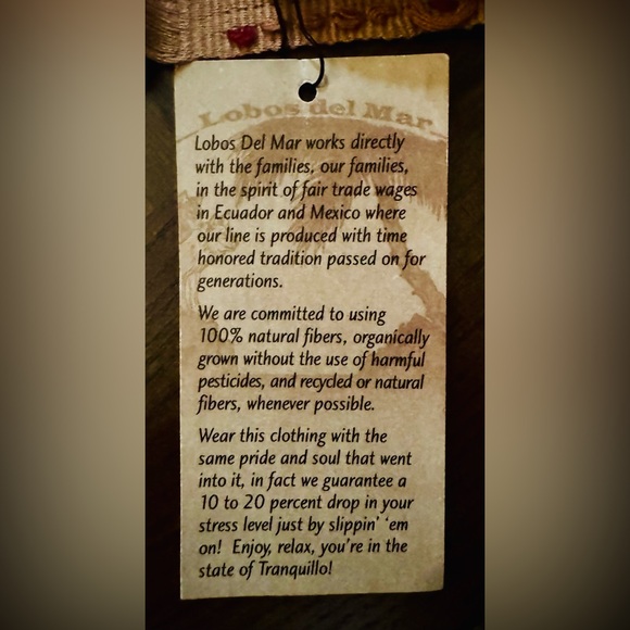 NWT Boutique Poncho Serape Handwoven embroidered Lobos Del Mar - Picture 10 of 13